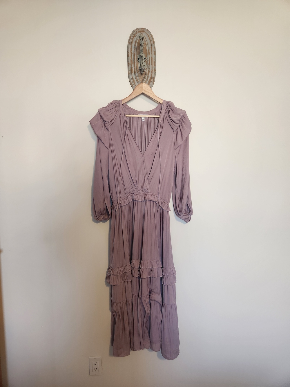 Current Air Mauve Long Sleeve Tiered Maxi Dress